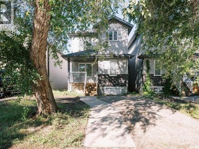 House for sale in Saskatoon, Saskatchewan
