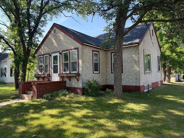 House for sale in Warroad, Minnesota