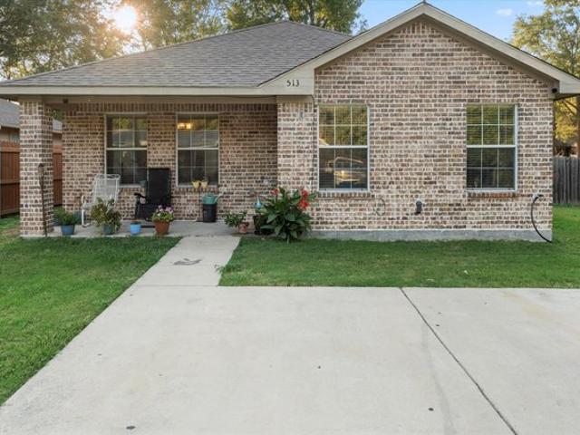 House for sale in Titus, Texas