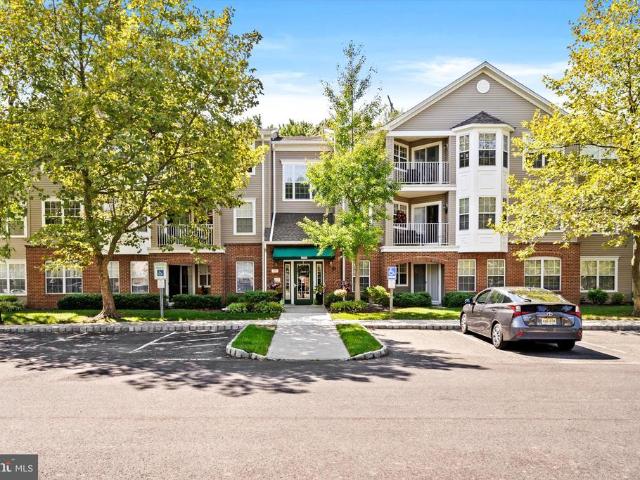 Condo for sale in Crosswicks, New Jersey