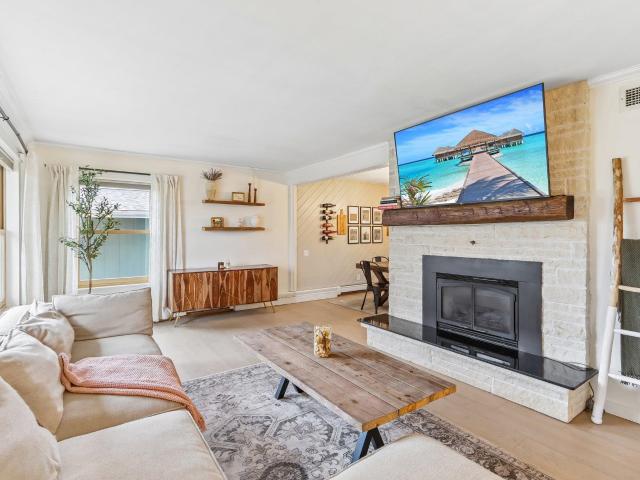 House for sale in Capitol Estates, Waunakee