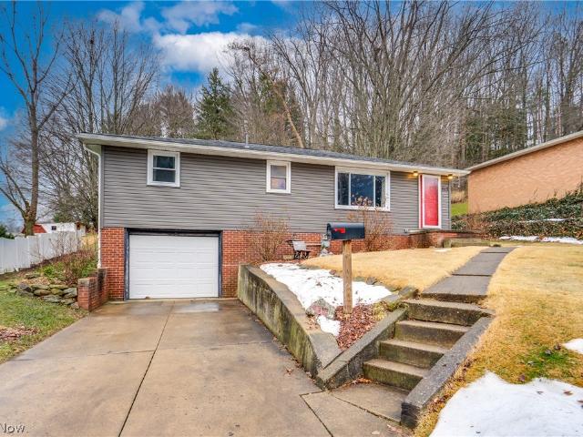House for sale in Minerva, Ohio