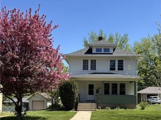 House for sale in Kenyon, Minnesota