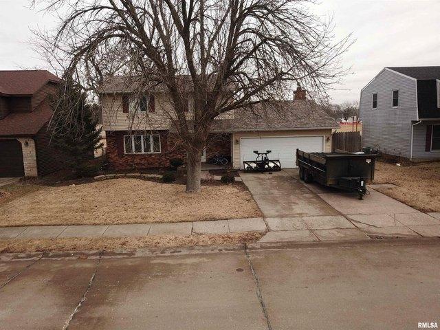 Townhouse for sale in Eldridge, Iowa
