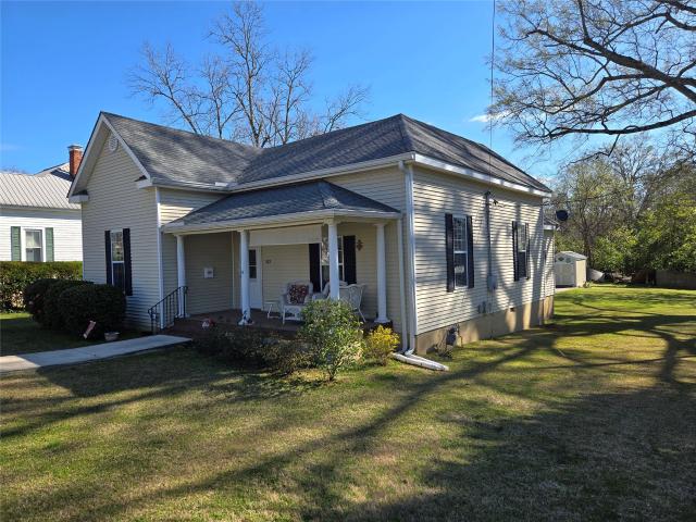 House for sale in Rayle, Georgia