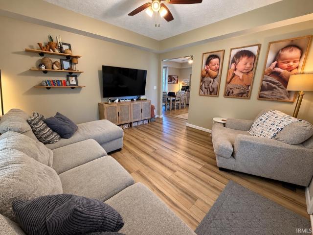 House for sale in Otterbein, Benton County