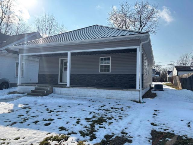 House for sale in Jasonville, Indiana