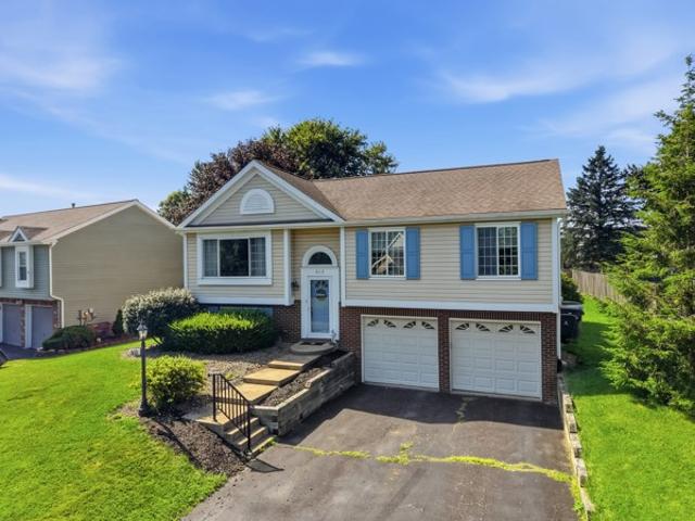 House for sale in Cranberry Twp, Pennsylvania