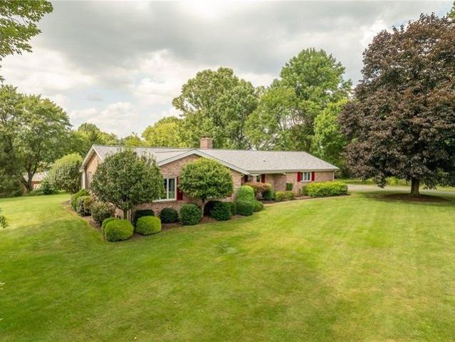 House for sale in Ligonier, Pennsylvania