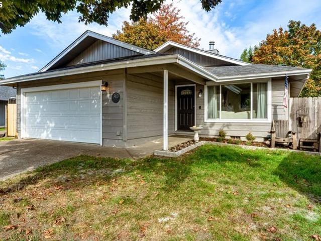 House for sale in Junction City, Lane County