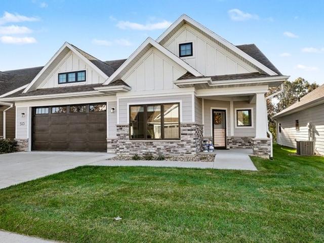 House for sale in Pella, Marion County