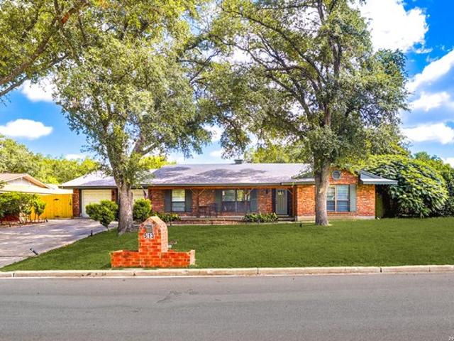 House for sale in Windcrest, Texas