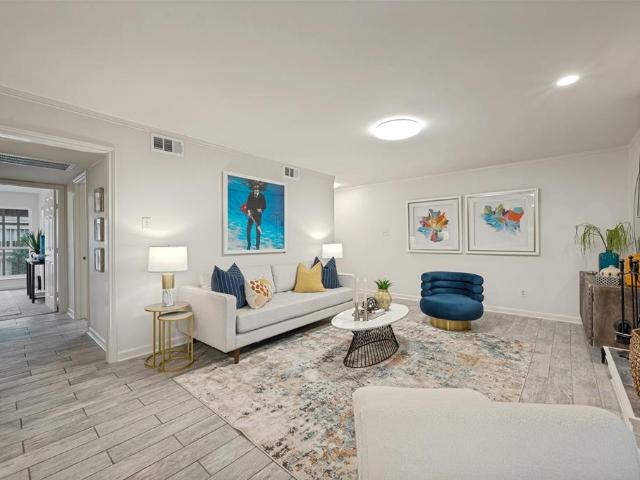 Condo for sale in Dallas, Texas