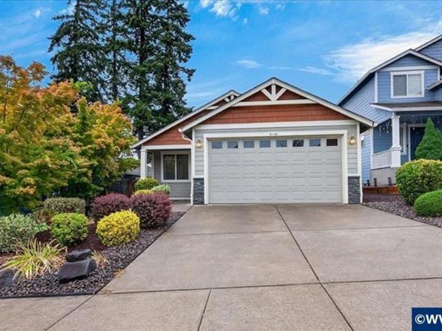 House for sale in Oregonia