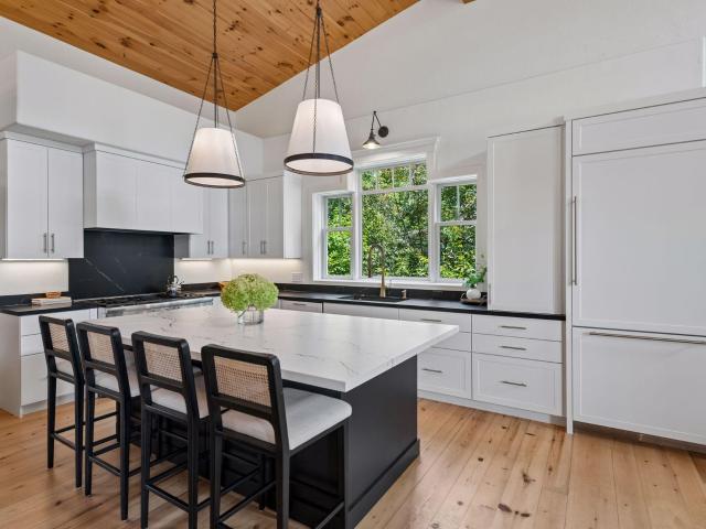 House for sale in Hennepin, Minnesota