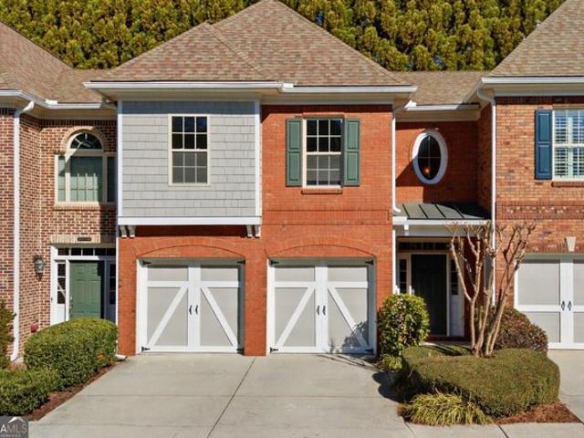 Townhouse for sale in Alpharetta, Georgia