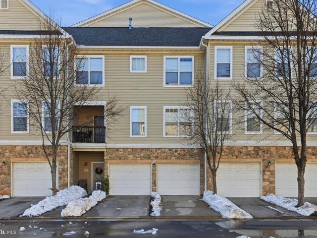 Condo for sale in Virginia