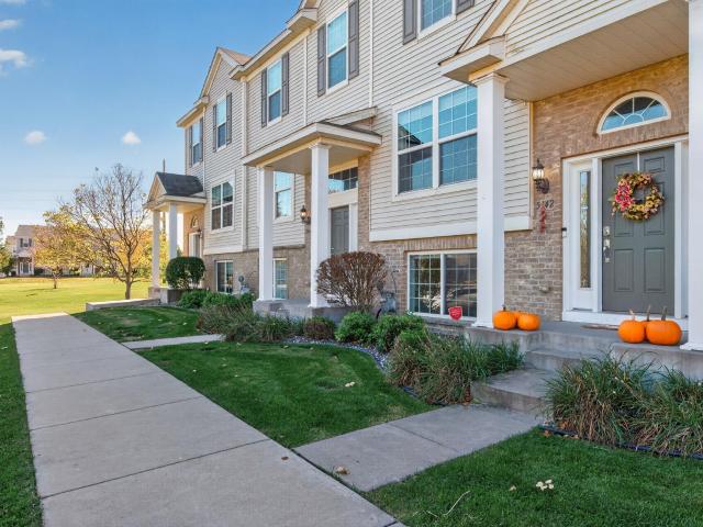 Townhouse for sale in Hugo, Washington County