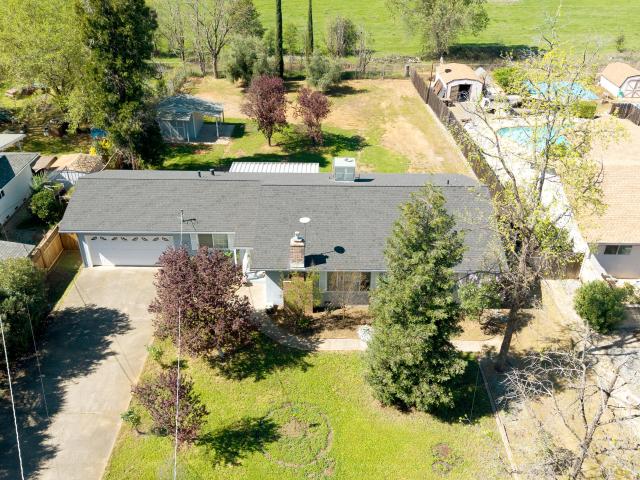 House for sale in Shasta, California