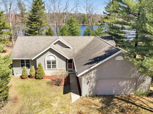 House for sale in Gillett, Wisconsin