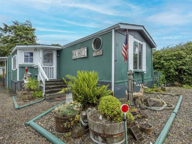House for sale in Oregonia