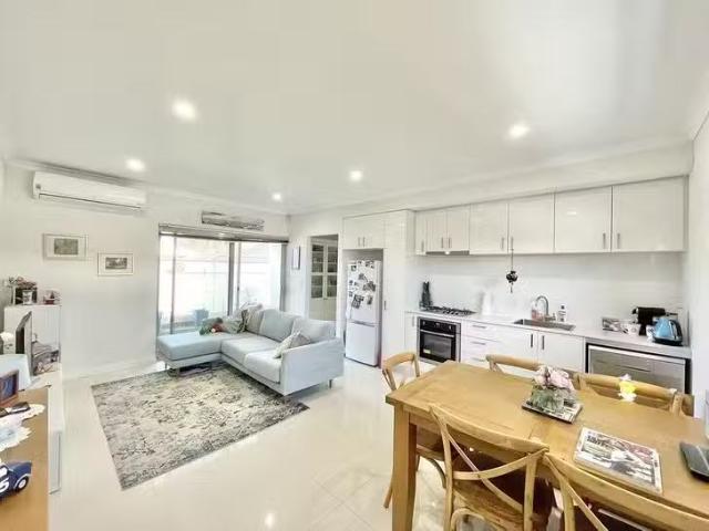 Apartment for rent in Stirling, Western Australia
