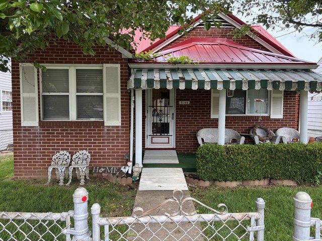House for sale in South Charleston, West Virginia