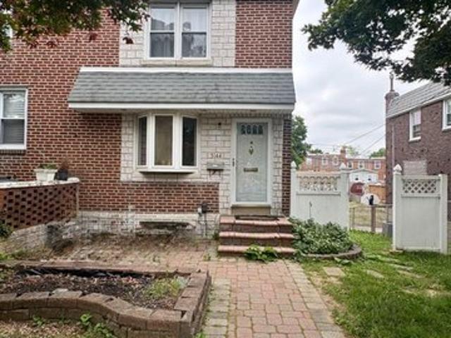 Townhouse for sale in Delco, Pennsylvania