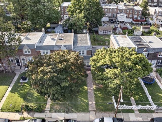 Townhouse for sale in Delco, Pennsylvania