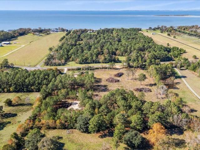Land for sale in Chambers, Texas