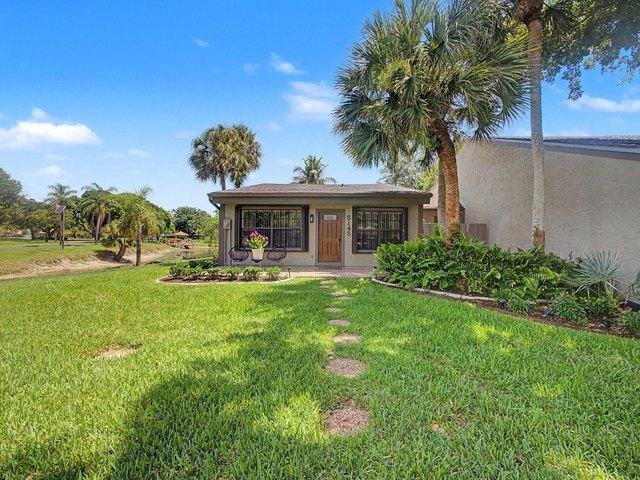 Townhouse for sale in Florida