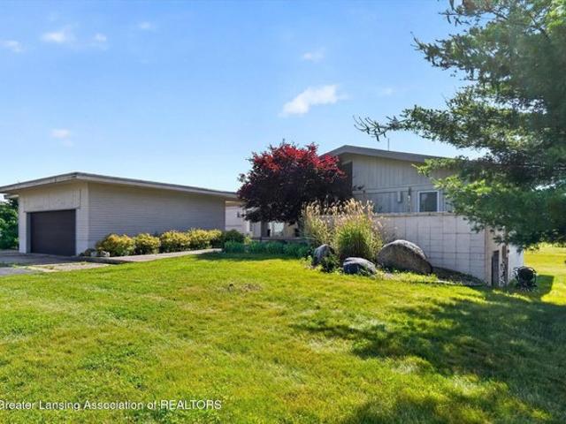 House for sale in Leslie, Michigan