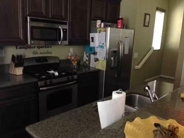 Condo for rent in Corona