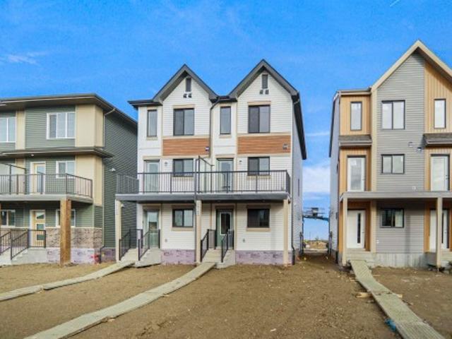 House for sale in Wedgewood, Alberta