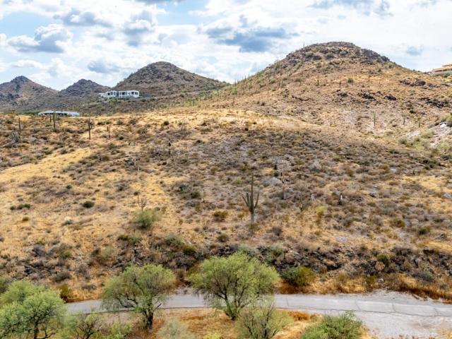 Land for sale in Cave Creek, Arizona