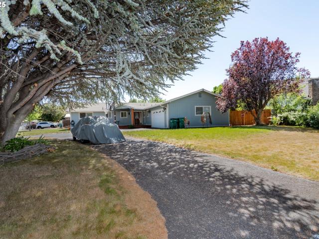House for sale in Oregonia