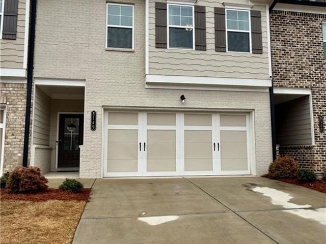 Townhouse for sale in Oakwood, Georgia
