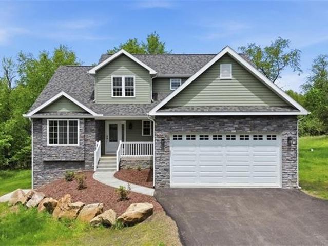 House for sale in New Kensington, Pennsylvania