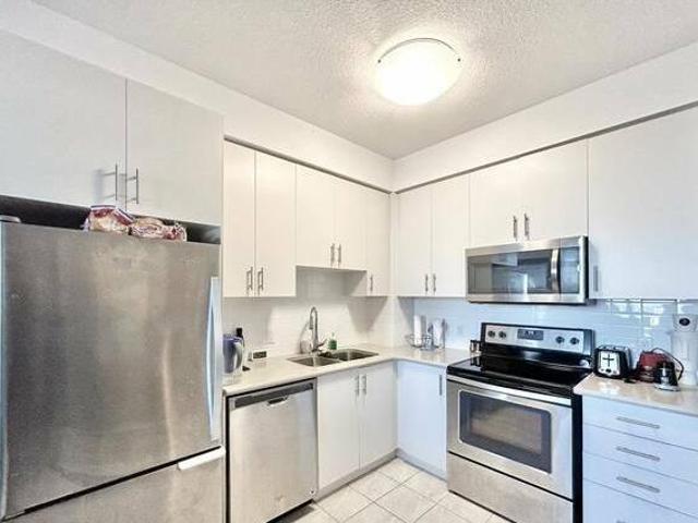 House for rent in Oakville
