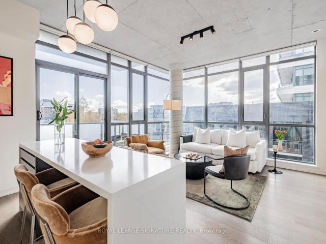 Condo for sale in Woburn, Ontario