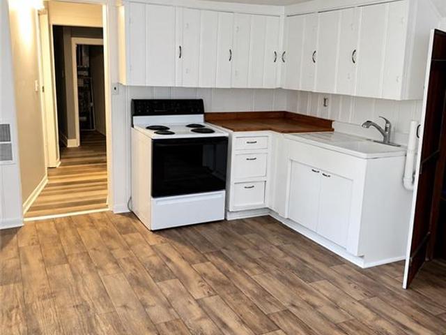 House for sale in Excelsior Springs, Clay County