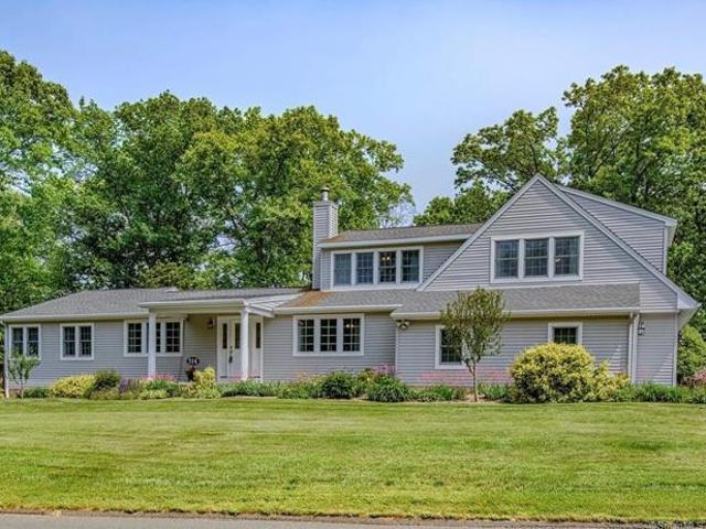 House for sale in Cheshire, Connecticut