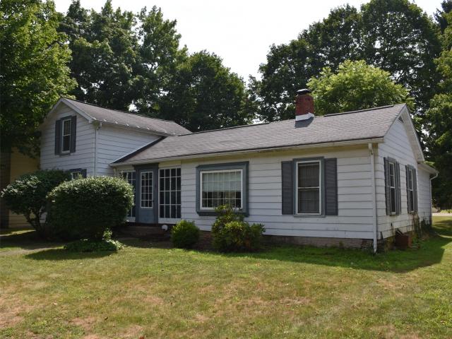 House for sale in Crawford, Pennsylvania
