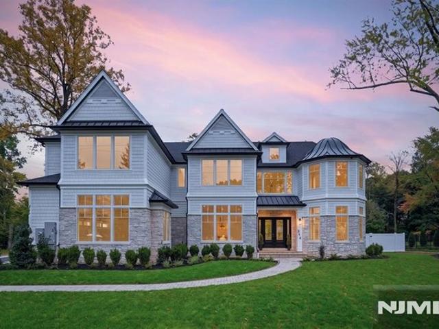House for sale in Wyckoff, Bergen County