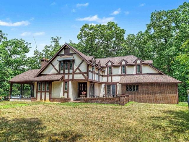 House for sale in Milmay, New Jersey