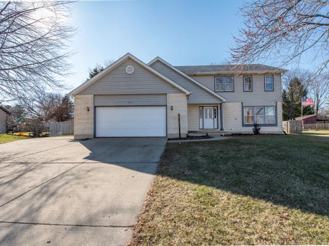 House for sale in Winthrop Harbor, Illinois