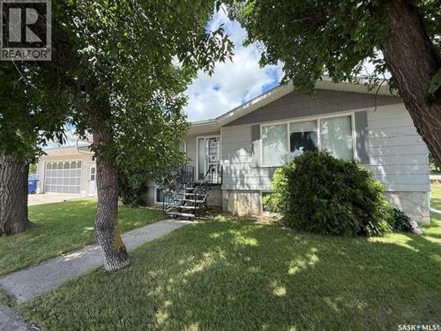 House for sale in Eston, Saskatchewan