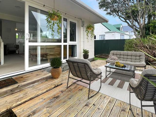 House for rent in Days Bay, Wellington