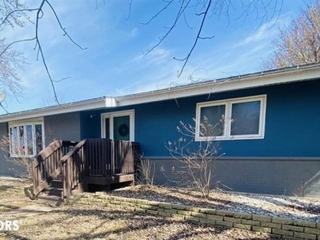 House for sale in Farmington, Van Buren County