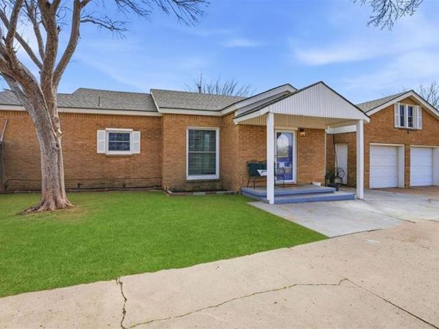 House for sale in Sayre, Oklahoma